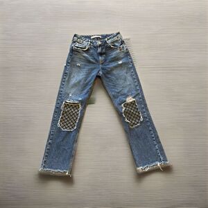Zara Trafaluc Women's Jeans Denim Cropped Black Netting Patch‎ Size 2 Raw Hem